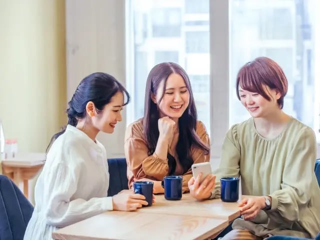 引換えたギフトコードは大手飲食店で利用可能
